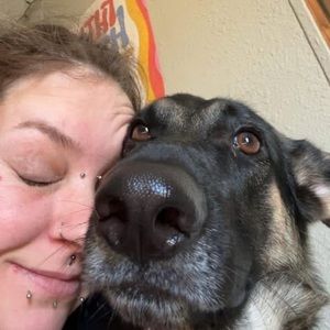 Meet your Posher, Kelsie